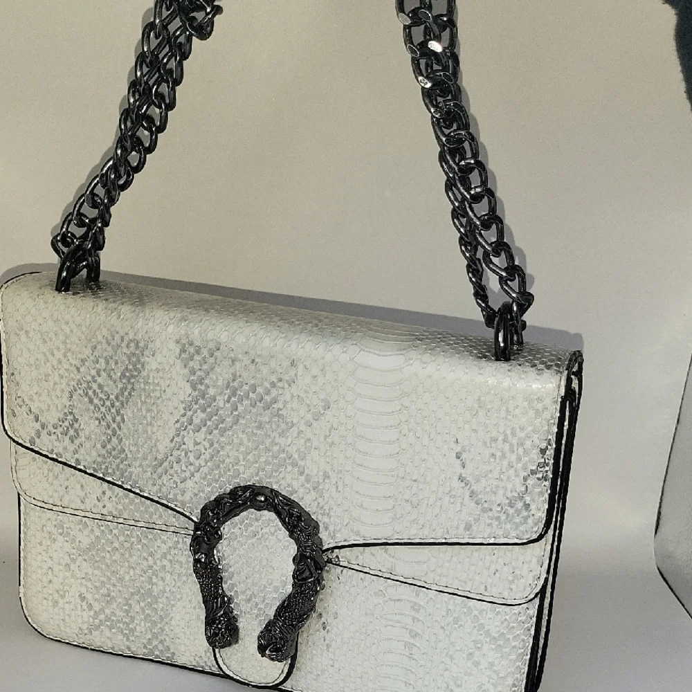 Snake Print Silver & White Chain Strap   Bag